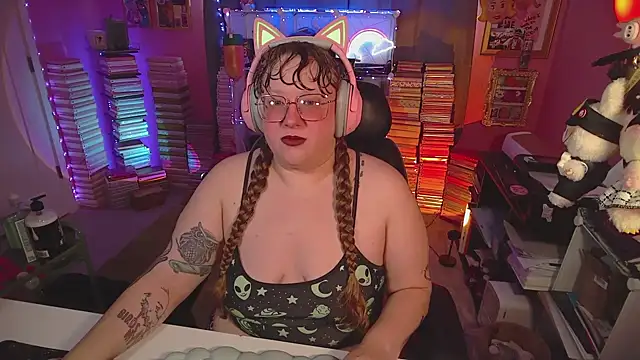 FatVeronica online show from 07.04.26