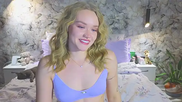 Aurora Golden1 online show from 11.27.25