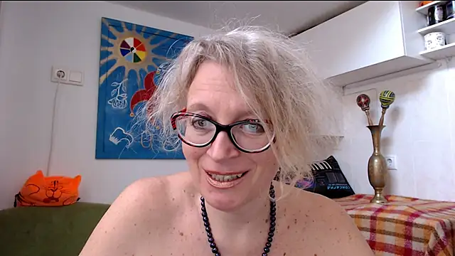 Snapshot of Zosya1111 chatting on 02.23.25 Zosya1111 online show from 02.23.25