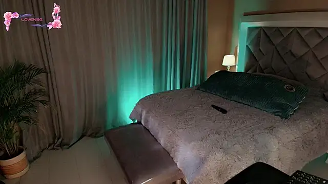 Ezraa1 online show from 12.04.24