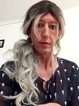 AlexiaXXL online show from 12.19.25