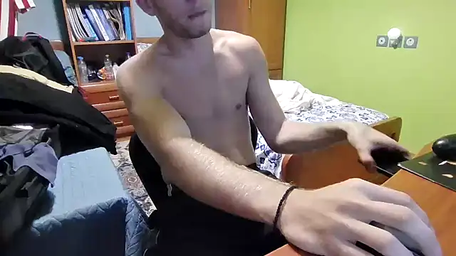 AvarageEuropeGuy online show from 09.24.25