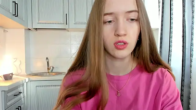 leslie my lovee online show from 11.15.25