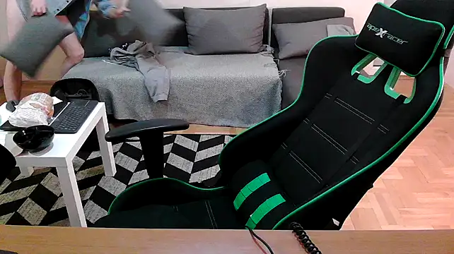 Snapshot of DickStaza chatting on 12.14.24 DickStaza online show from 12.14.24