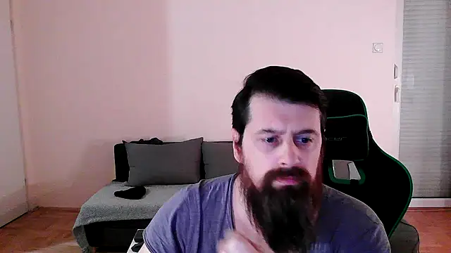 Snapshot of DickStaza chatting on 12.16.24 DickStaza online show from 12.16.24