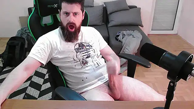 Snapshot of DickStaza chatting on 01.25.25 DickStaza online show from 01.25.25