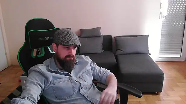 Snapshot of DickStaza chatting on 03.11.25 DickStaza online show from 03.11.25