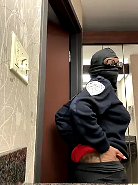 SweetChocolate555 online show from 10.27.25