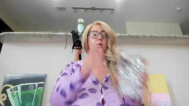 Paisleehaze online show from 10.02.25