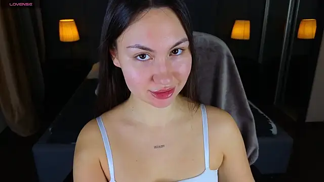 GIGI BENNET online show from 12.20.24