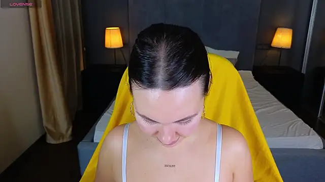 GIGI BENNET online show from 12.27.24