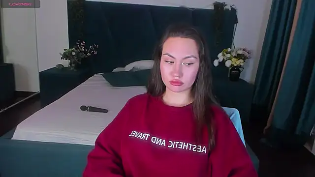 GIGI BENNET online show from 01.19.25