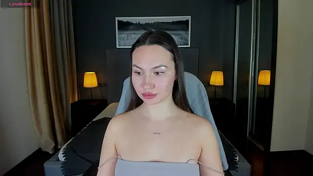 GIGI BENNET online show from 01.25.25
