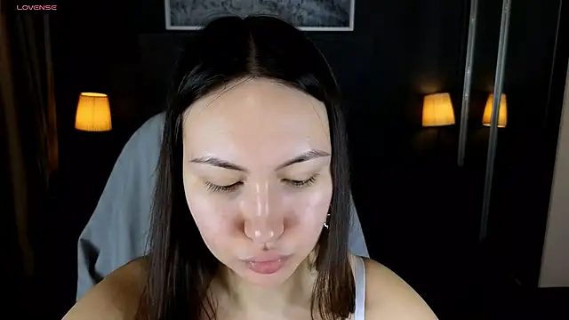 GIGI BENNET online show from 02.22.25