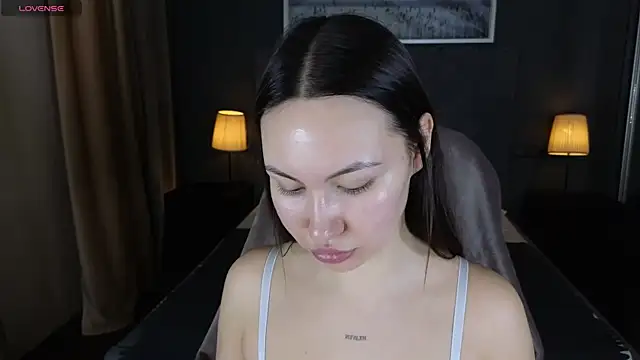 GIGI BENNET online show from 02.26.25