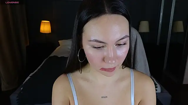 GIGI BENNET online show from 02.26.25