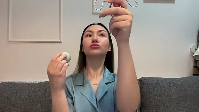 GIGI BENNET online show from 03.03.25