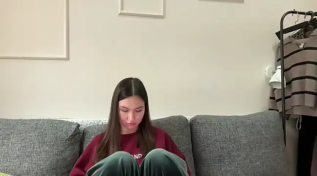 GIGI BENNET online show from 03.05.25