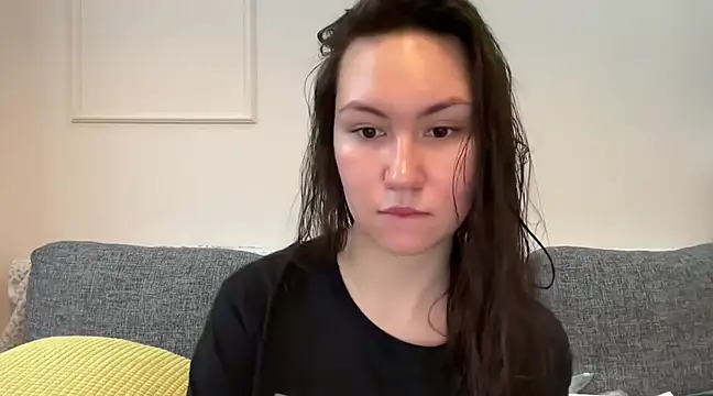 GIGI BENNET online show from 03.06.25