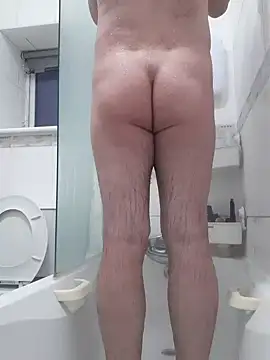 Snapshot of Fara_nume69 chatting on 12.29.24 Fara nume69 online show from 12.29.24