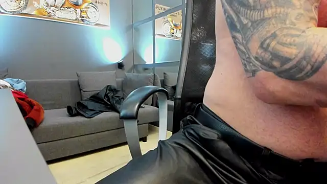 AronGrant online show from 12.10.24