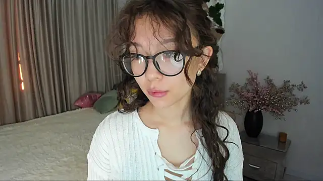 AgnieszkaBanana online show from 03.19.25