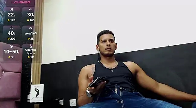 Snapshot of Chris_Dick23 chatting on 02.11.25 Chris Dick23 online show from 02.11.25