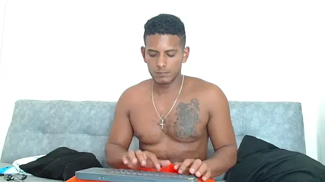 Snapshot of Chris_Dick23 chatting on 03.03.25 Chris Dick23 online show from 03.03.25