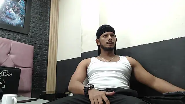 Snapshot of Chris_Dick23 chatting on 09.12.25 Chris Dick23 online show from 09.12.25
