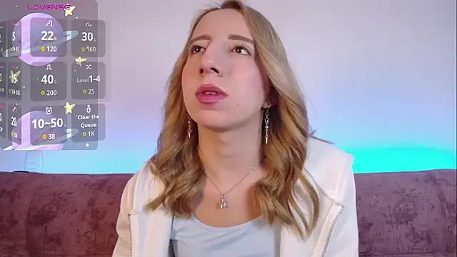 Miiaa doll online show from 11.12.25