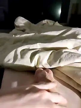 Anonym Teen online show from 12.17.24