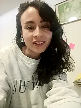 Snapshot of reme_ark23 chatting on 09.25.25 reme ark23 online show from 09.25.25