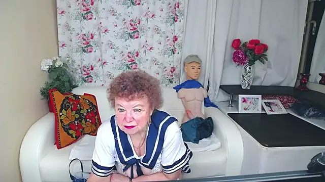 YourHotGranny online show from 06.02.26