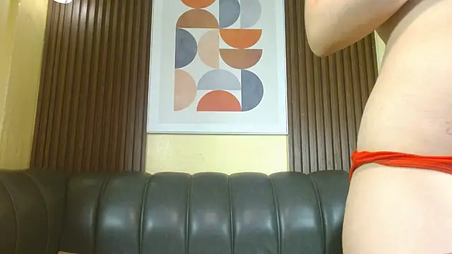 Nicole Ramires online show from 10.14.25