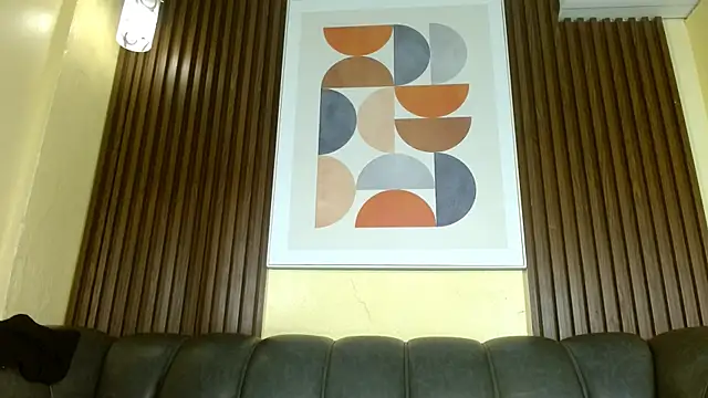 Nicole Ramires online show from 03.26.26