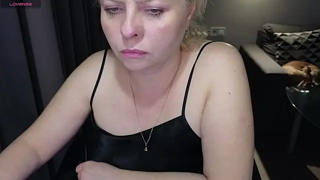 Gray swann online show from 02.20.25