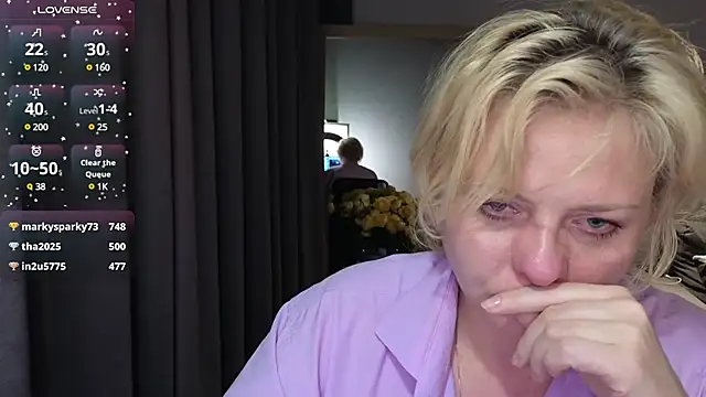 Gray swann online show from 02.24.25