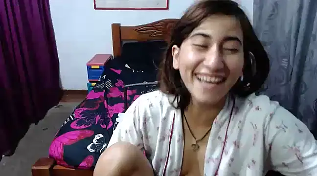 Snapshot of LadyMilk003 chatting on 12.05.24 LadyMilk003 online show from 12.05.24