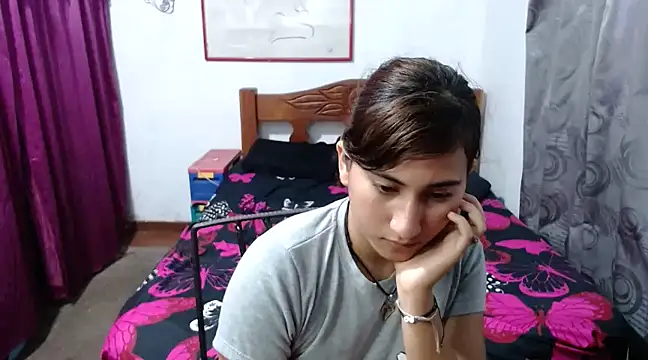 Snapshot of LadyMilk003 chatting on 12.10.24 LadyMilk003 online show from 12.10.24