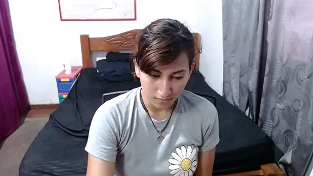 Snapshot of LadyMilk003 chatting on 12.23.24 LadyMilk003 online show from 12.23.24