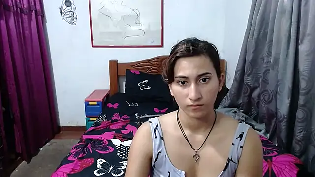 Snapshot of LadyMilk003 chatting on 12.30.24 LadyMilk003 online show from 12.30.24