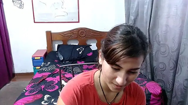 Snapshot of LadyMilk003 chatting on 01.21.25 LadyMilk003 online show from 01.21.25