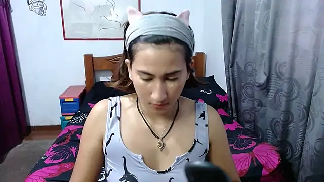 Snapshot of LadyMilk003 chatting on 01.24.25 LadyMilk003 online show from 01.24.25