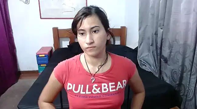 Snapshot of LadyMilk003 chatting on 02.03.25 LadyMilk003 online show from 02.03.25