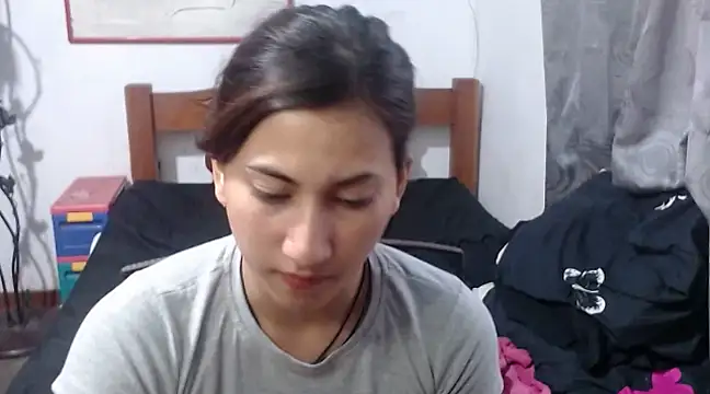 Snapshot of LadyMilk003 chatting on 03.10.25 LadyMilk003 online show from 03.10.25