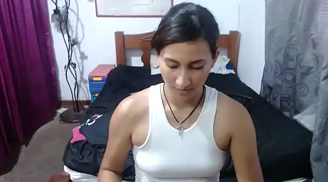 Snapshot of LadyMilk003 chatting on 03.12.25 LadyMilk003 online show from 03.12.25