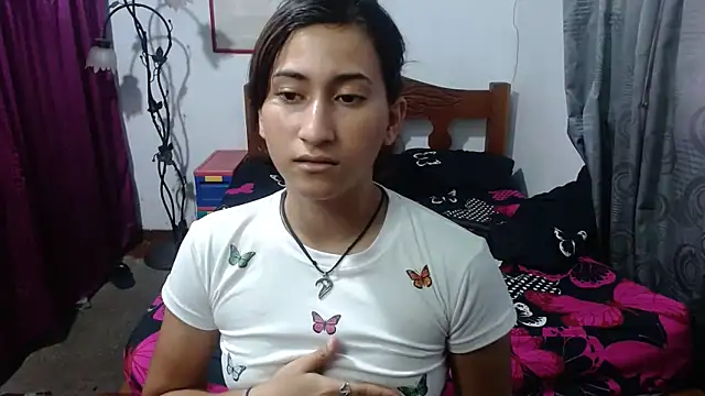 Snapshot of LadyMilk003 chatting on 03.15.25 LadyMilk003 online show from 03.15.25