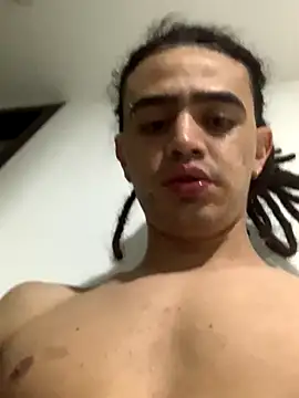 Snapshot of JovenDesobediente chatting on 10.01.25 JovenDesobediente online show from 10.01.25