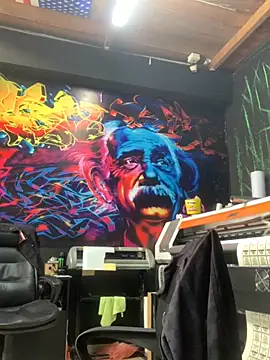 Snapshot of JovenDesobediente chatting on 10.11.25 JovenDesobediente online show from 10.11.25