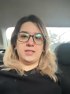 amooraaamoon online show from 01.15.25